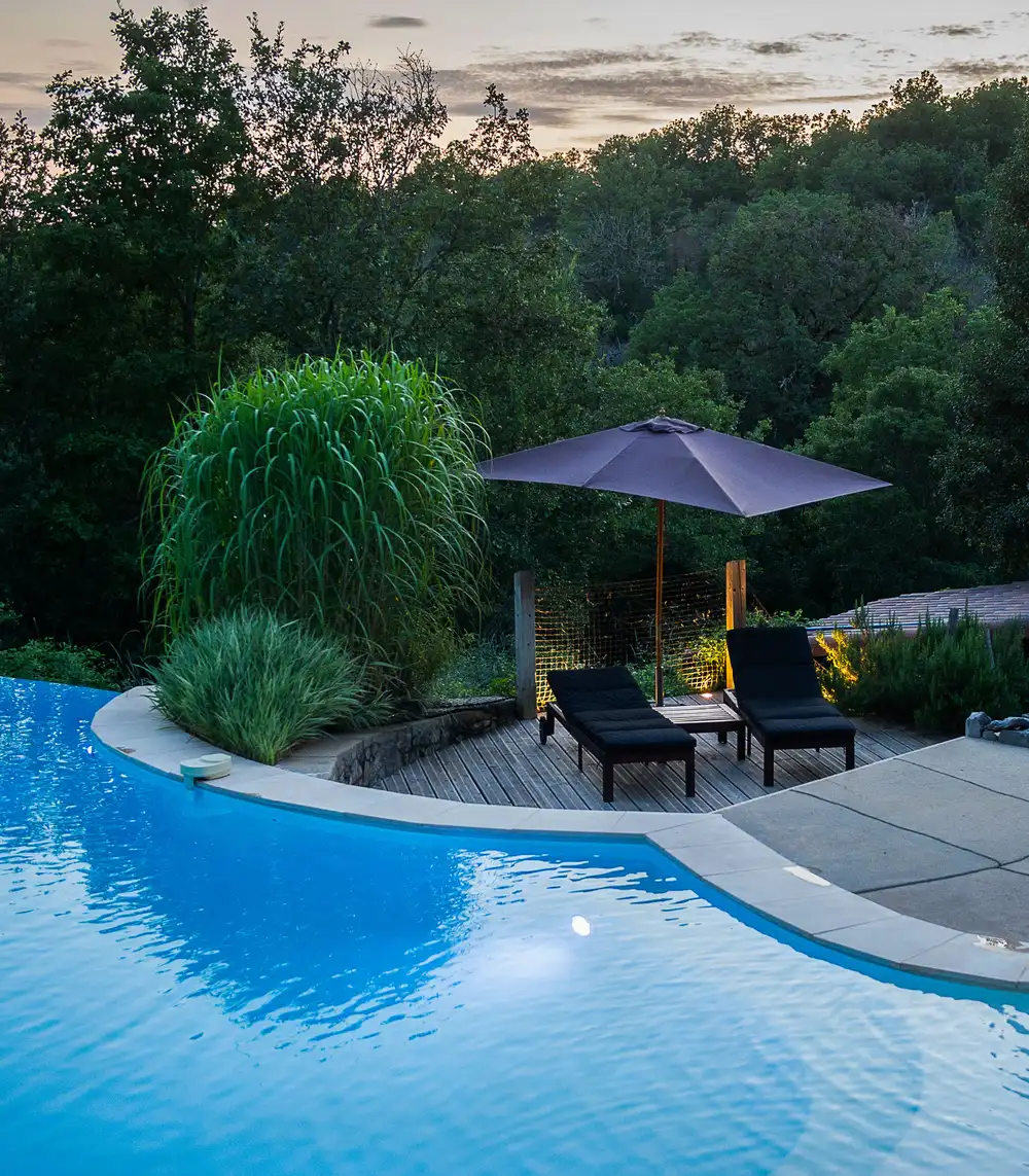piscine en fin de journée